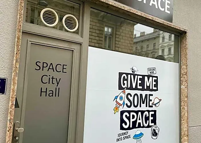 Hotel cápsula Space - Hall